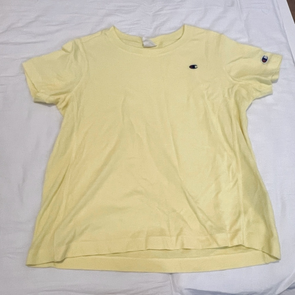 Champions t shirt